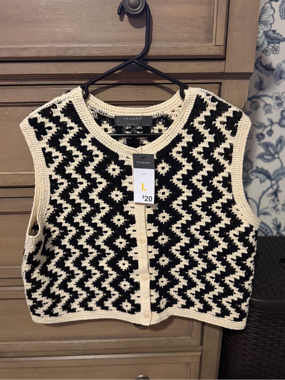 Primark Black and Cream Crochet Knit Vest
